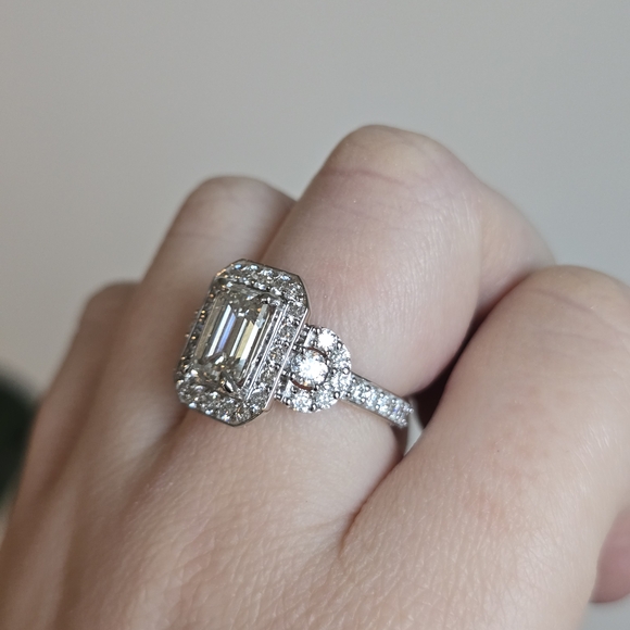 4.01ct Lab Diamond Ring - Picture 7 of 9